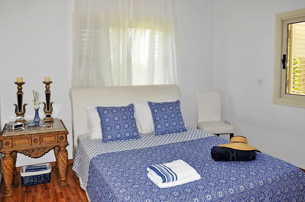 Ameli Beach House Villa Meneou Cyprus